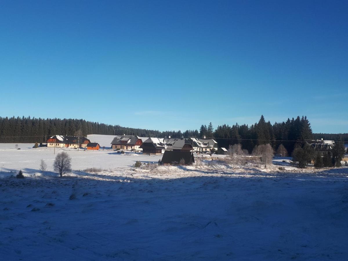 Penzion Horska Kvilda Bagian luar foto